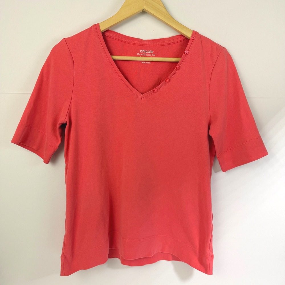Chico's The Ultimate Tee Size 1 US M Coral V Neck Button Detail Cotton Top
